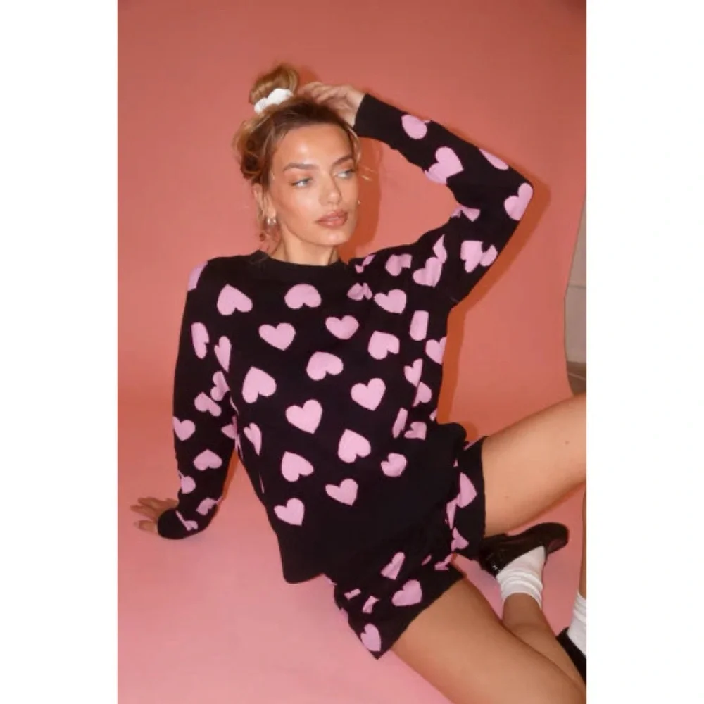 Beach Riot Callie Sweater Love Heart - Picture 2 of 3